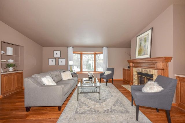 W210N11170 Mountbrooke DRIVE, Germantown, WI 53022