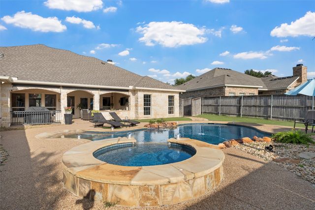 105 Edinburgh Lane, Waco, TX 76712