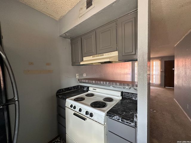 3243 Nacogdoches Rd Apt 906, San Antonio, TX 78217
