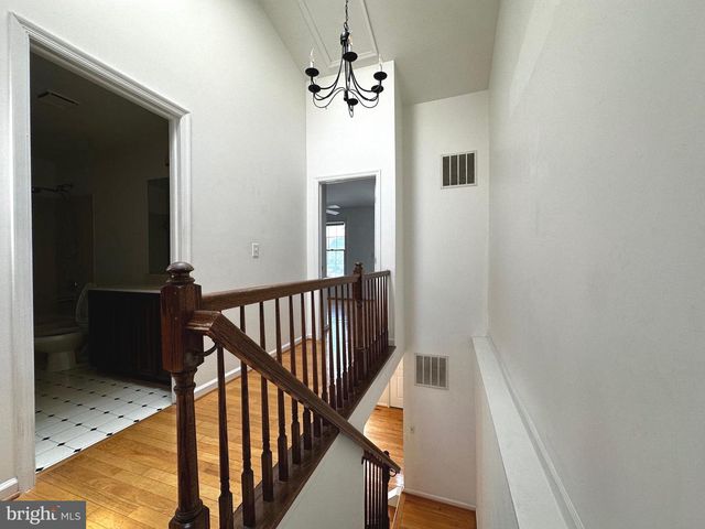 9799 MOCK ORANGE CT, Manassas, VA 20110