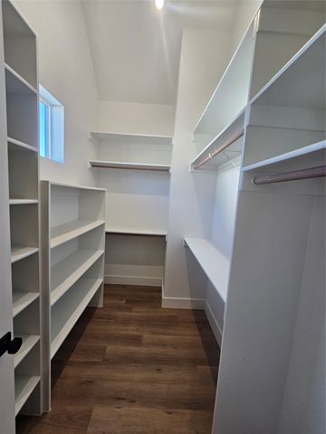 2139 Mail Avenue 101, Dallas, TX 75235