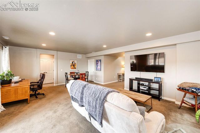 2086 Villa Creek Circle, Colorado Springs, CO 80921