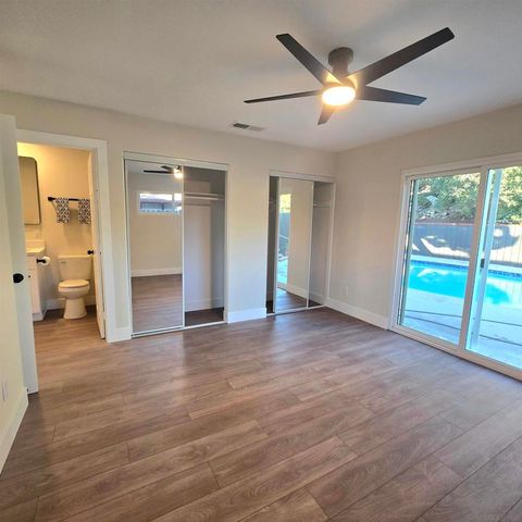 8202 Beaver Lake Dr., San Diego, CA 92119