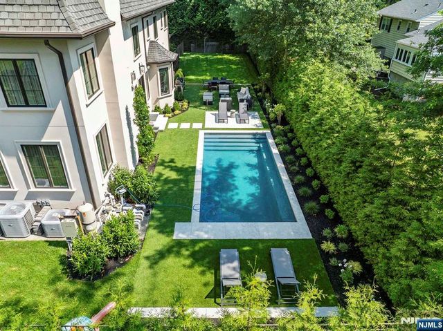 199 Whitman Street, Haworth, NJ 07641