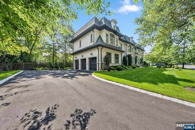 199 Whitman Street, Haworth, NJ 07641