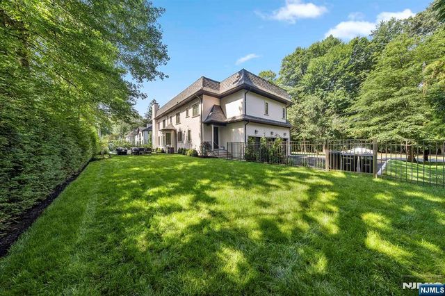 199 Whitman Street, Haworth, NJ 07641