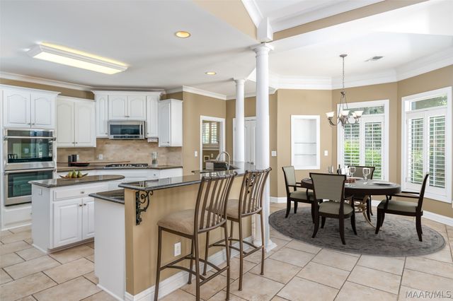 6100 HENLEY HEDGE Court, Montgomery, AL 36117