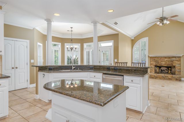 6100 HENLEY HEDGE Court, Montgomery, AL 36117