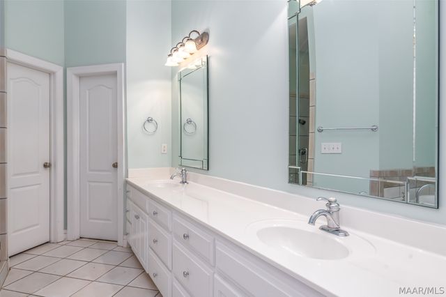 6100 HENLEY HEDGE Court, Montgomery, AL 36117