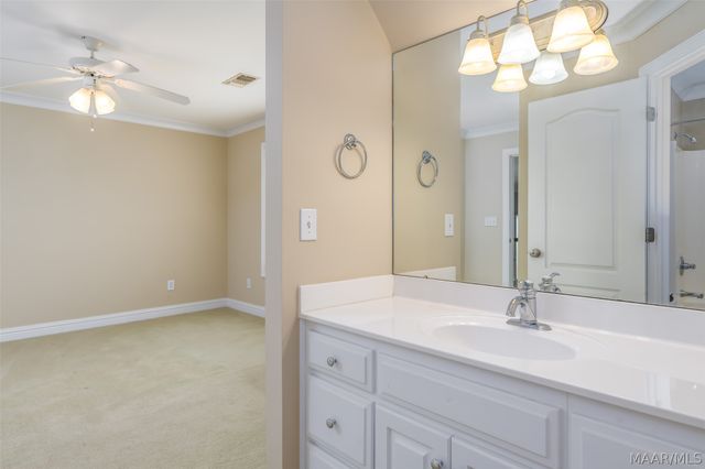 6100 HENLEY HEDGE Court, Montgomery, AL 36117