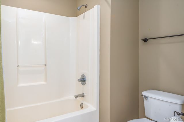 6100 HENLEY HEDGE Court, Montgomery, AL 36117