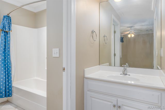 6100 HENLEY HEDGE Court, Montgomery, AL 36117