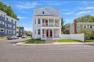 40 Catherine TWO, Boston, MA 02131
