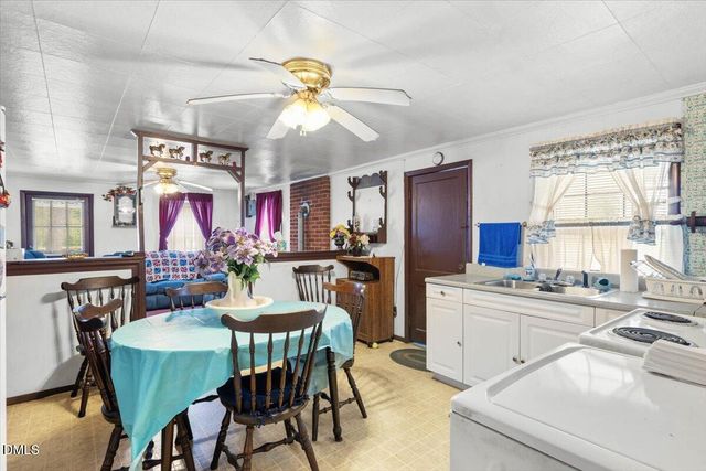 1023 Wade Stephenson Road, Holly Springs, NC 27540