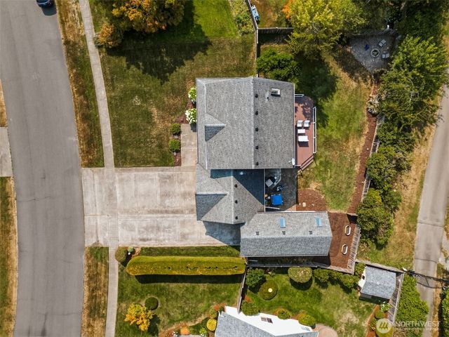 2512 20th Avenue NE, Olympia, WA 98506