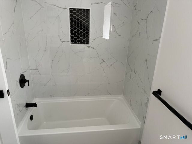 81 Sterling Village 81, Meriden, CT 06450