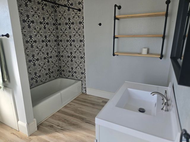 914 FARLOW AVE, Rapid City, SD 57701