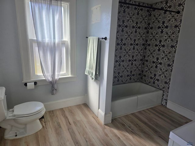 914 FARLOW AVE, Rapid City, SD 57701