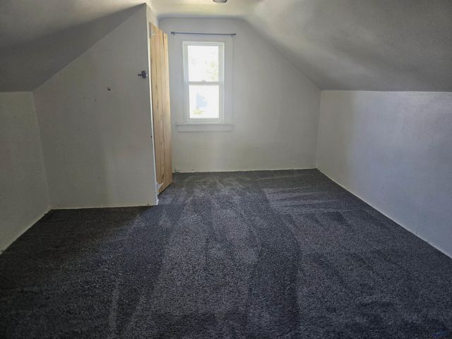 914 FARLOW AVE, Rapid City, SD 57701