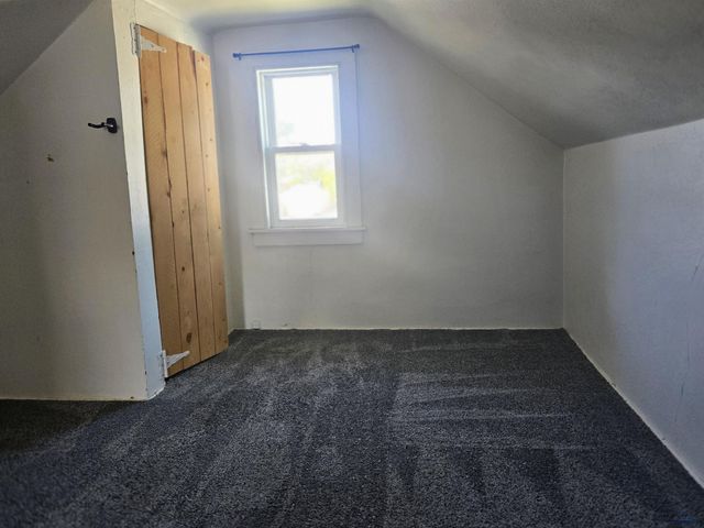 914 FARLOW AVE, Rapid City, SD 57701