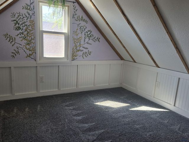 914 FARLOW AVE, Rapid City, SD 57701