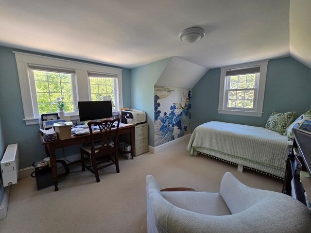 29 Barker St, Pembroke, MA 02359