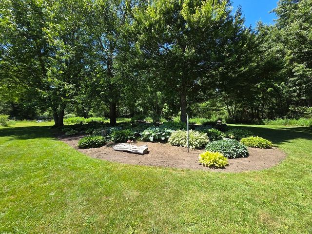 29 Barker St, Pembroke, MA 02359