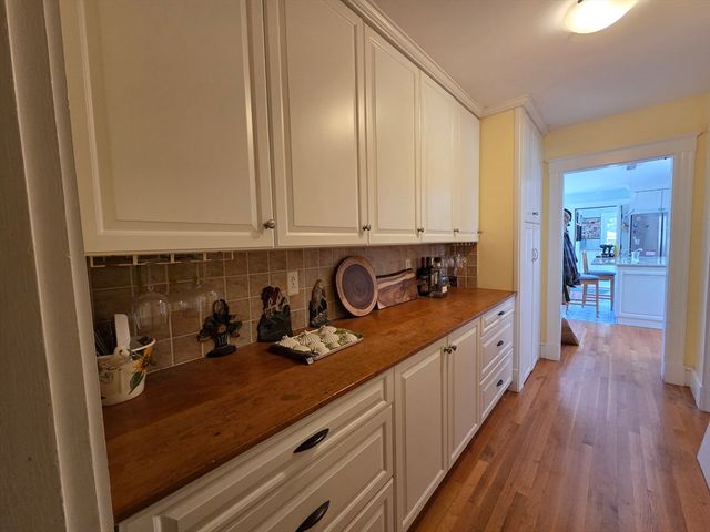 29 Barker St, Pembroke, MA 02359