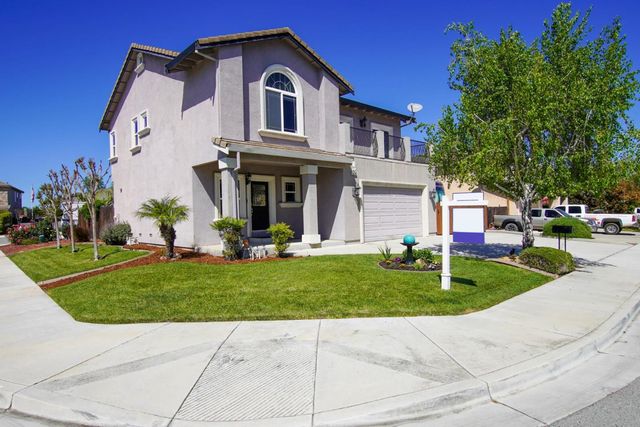 1890 Calistoga Drive, Hollister, CA 95023