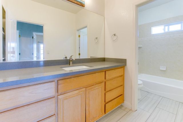 1890 Calistoga Drive, Hollister, CA 95023