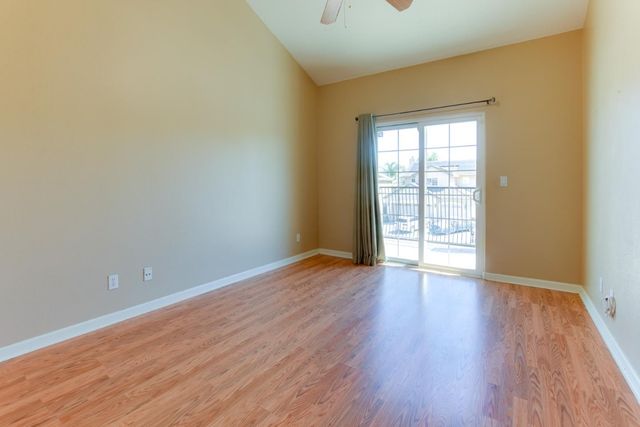 1890 Calistoga Drive, Hollister, CA 95023