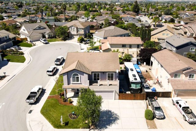 1890 Calistoga Drive, Hollister, CA 95023