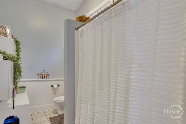 218 W Anderson Street Lower, Savannah, GA 31401