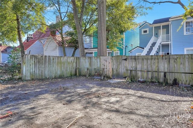218 W Anderson Street Lower, Savannah, GA 31401