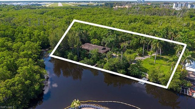 1551 Bembury DR, Naples, FL 34102
