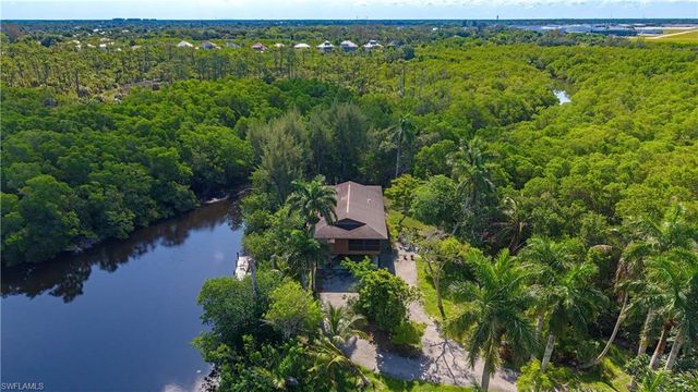 1551 Bembury DR, Naples, FL 34102