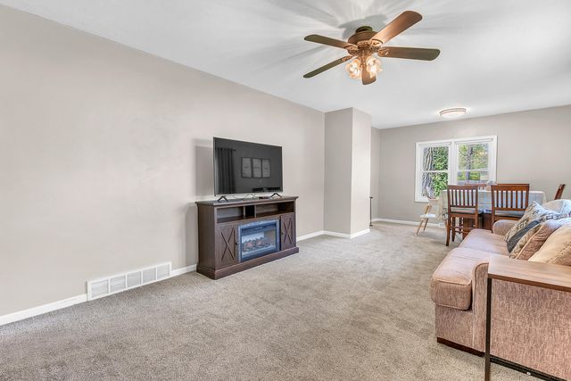 5819 Central Avenue, Portage, IN 46368