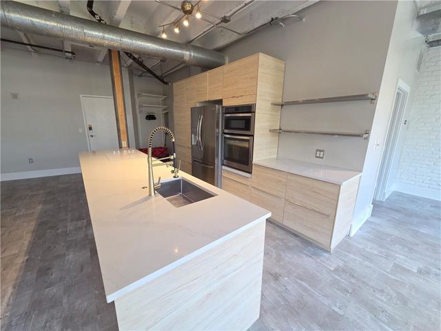 878 Peachtree NE Street 318, Atlanta, GA 30309