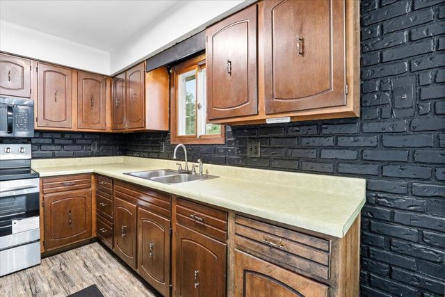 2820 31ST STREET SOUTH, Wisconsin Rapids, WI 54494