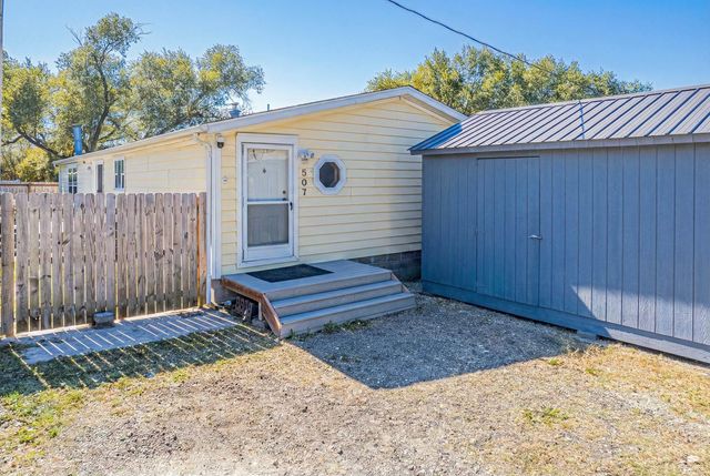 507 E 1st Street, Enterprise, KS 67441