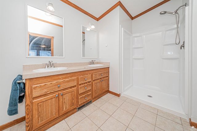 507 E 1st Street, Enterprise, KS 67441