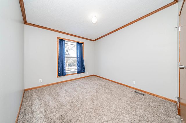 507 E 1st Street, Enterprise, KS 67441