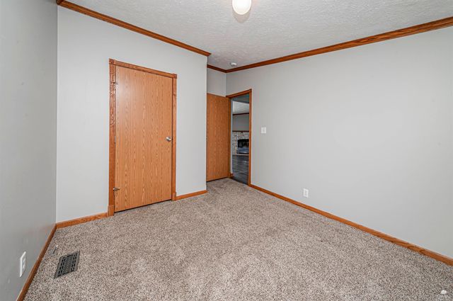 507 E 1st Street, Enterprise, KS 67441
