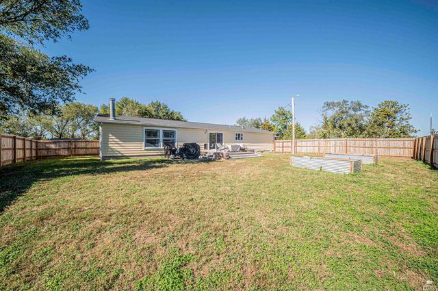 507 E 1st Street, Enterprise, KS 67441