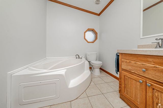 507 E 1st Street, Enterprise, KS 67441