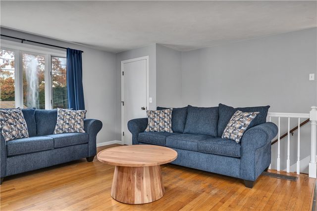 89 Spice Bush Trail, Narragansett, RI 02882