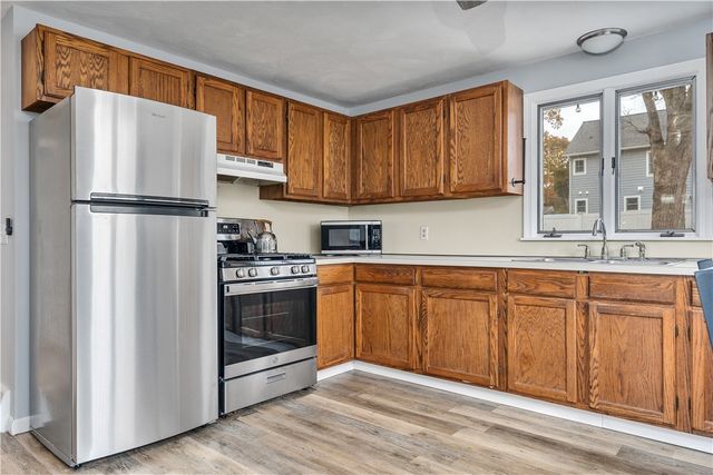 89 Spice Bush Trail, Narragansett, RI 02882