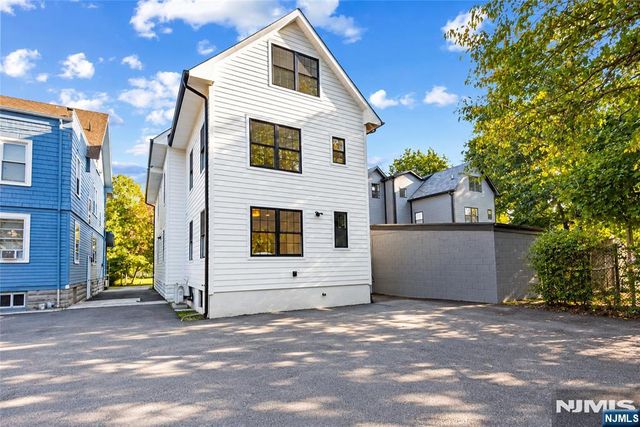 30 Irving Street 1, Montclair, NJ 07042