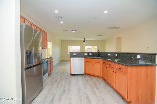 7314 E Heartwood Drive, Tucson, AZ 85756