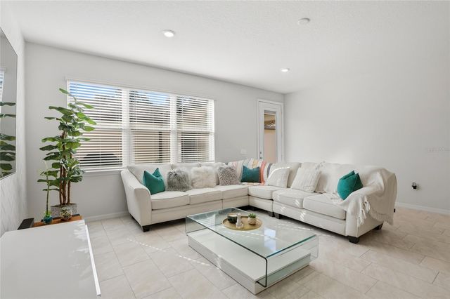 5066 CASPIAN STREET, St Cloud, FL 34771